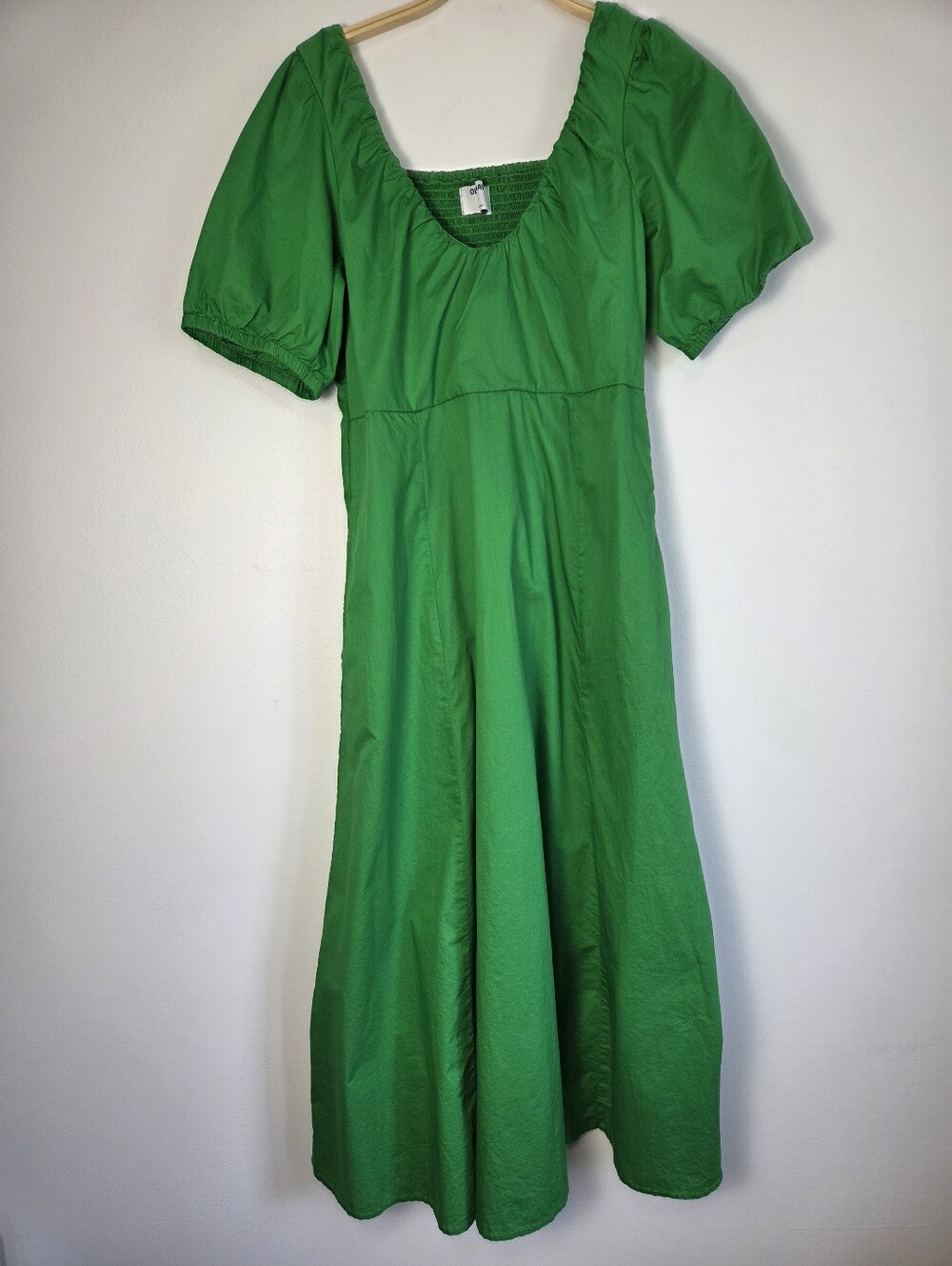Old Navy Kelly Green Puff-Sleeve Midi Dress